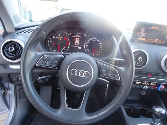 Audi A3 A3 Sportback 30 sport TDI 116PS – Bild 10 von 15