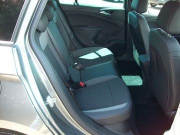 Bild 6 Opel Astra K ST 1.2T PDC+Kam LED Klimaauto Navi-App