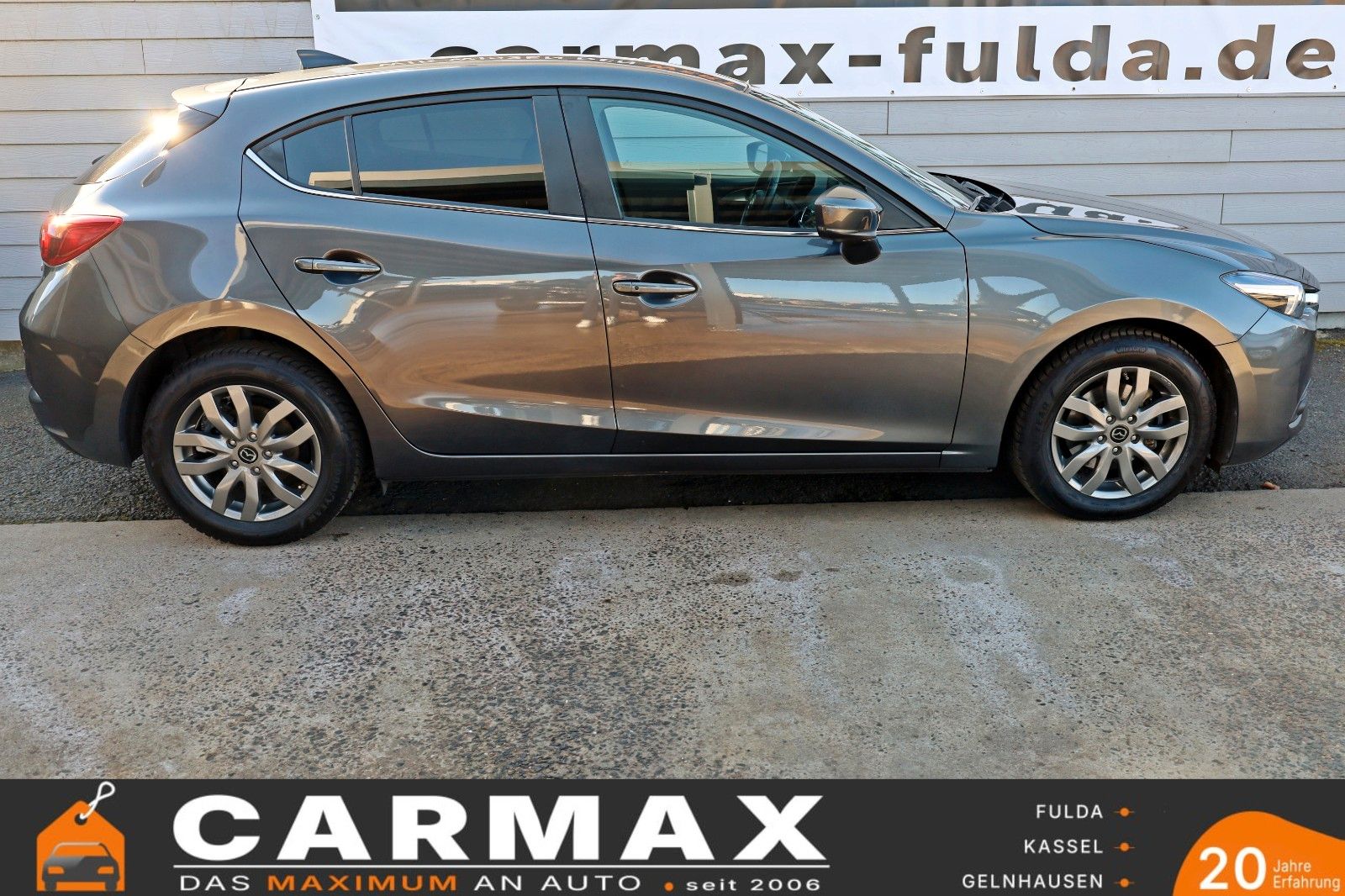 Fahrzeugabbildung Mazda 3 Lim. Sports-Line Navi,LED,SH,PDC,Kamera,HUD