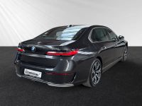 BMW 750 - Vorschau Bild 3