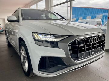Audi Q8 - 3