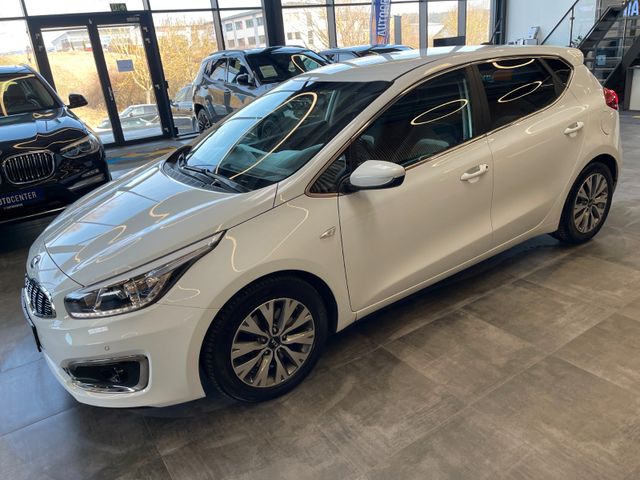 Kia Cee'd *1.HAND*NAVI*TEMPO*KAMERA*LKHZ*