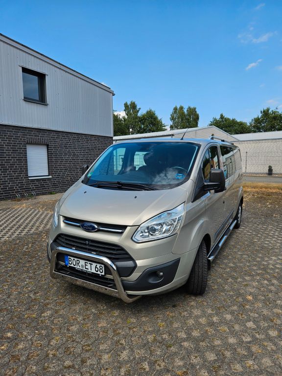 Image of Ford Transit Custom