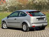 Ford Focus Lim. Ambiente GAS AUTO - Ford Focus mit LPG-Antrieb