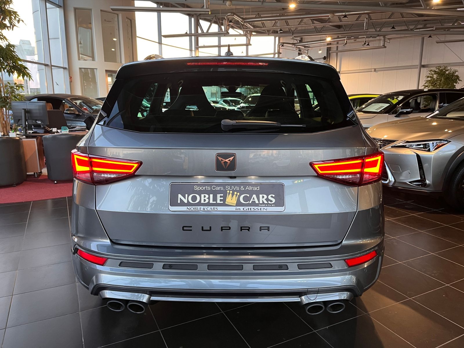 Fahrzeugabbildung CUPRA Ateca 2.0 TSI DSG Allrad BEATS NAVI