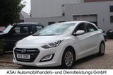 Hyundai i30 1.4/TEMPOMAT/KLIMA/BLUETOOTH/SITZHEIZUNG/TÜV - Hyundai i30 Gebrauchtwagen in Nürnberg