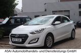 Hyundai i30 1.4/TEMPOMAT/KLIMA/BLUETOOTH/SITZHEIZUNG/TÜV - Hyundai i30 in Nürnberg