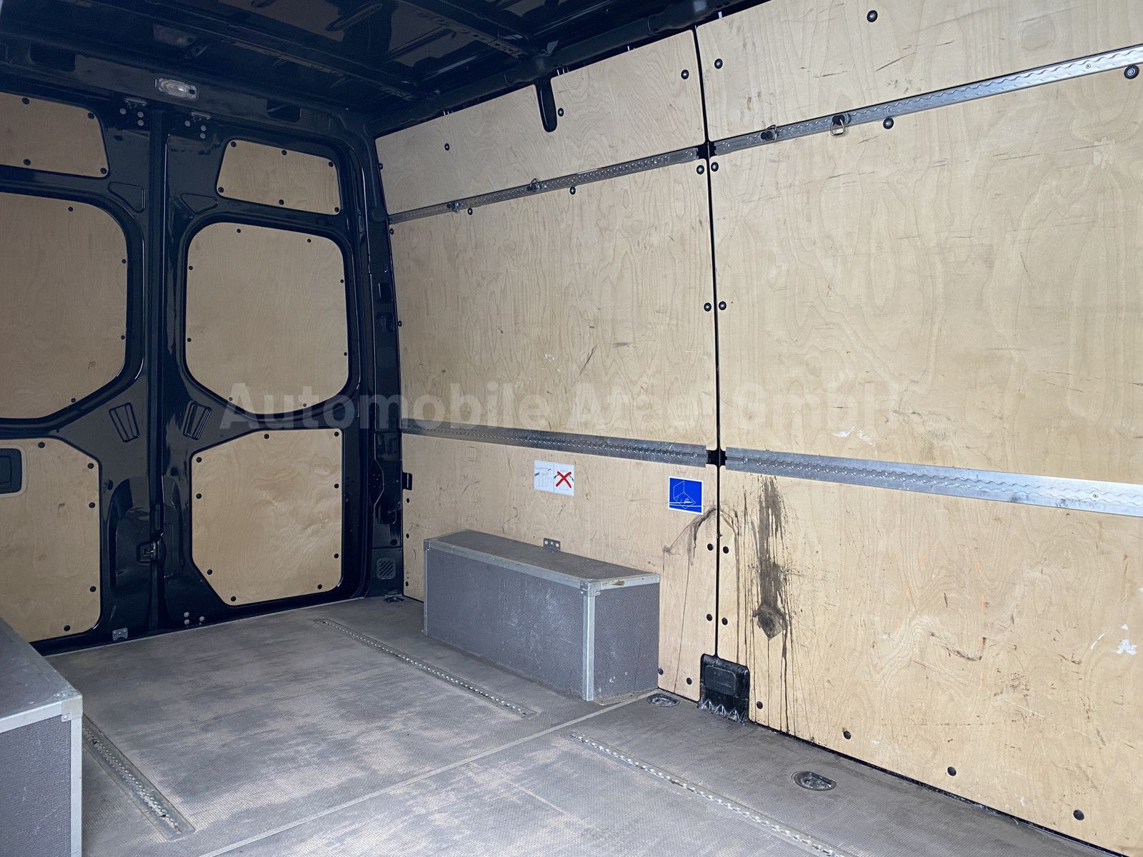 Fahrzeugabbildung Mercedes-Benz Sprinter 317 CDI NAVI+ KAMERA+ SITZHEIZ. 5767