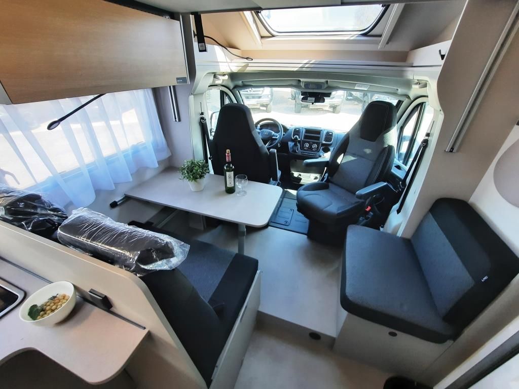 Fahrzeugabbildung LMC Tracer 730 EL Verfüg./Sparen Sie 9.271,- €