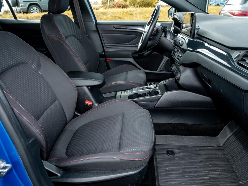 Ford Focus 1.5 EcoBoost ST-LINE S/S NAVI KAMERA LED