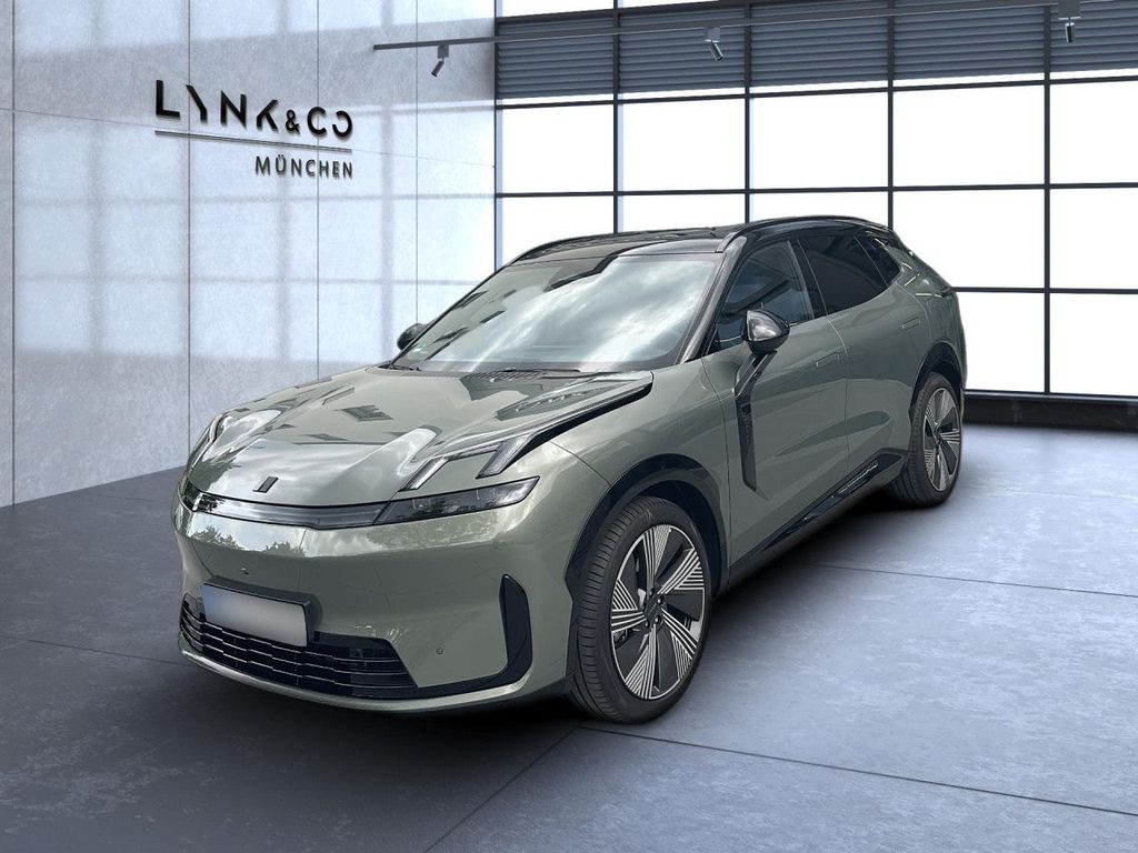 Image of Lynk&Co 08