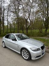 BMW 318d - E90 LCI - BMW 318: 318d E90