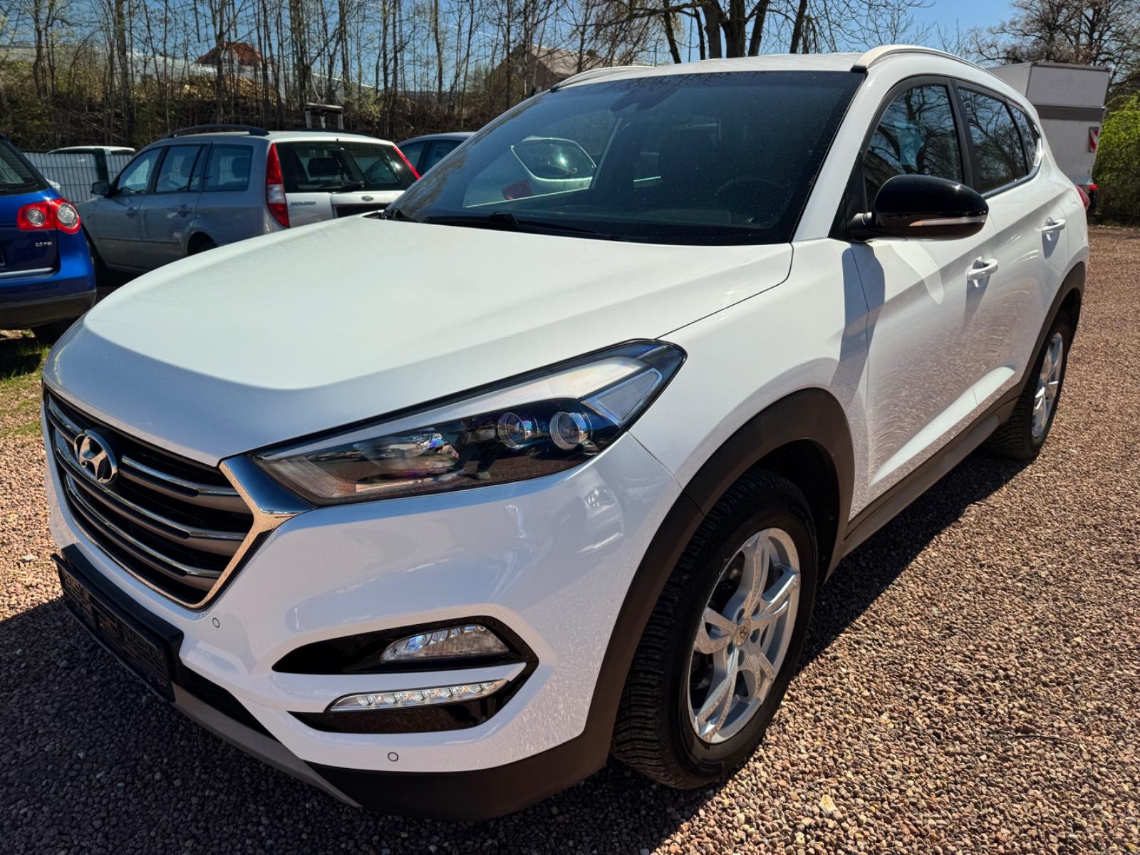 Hyundai Tucson blue Passion + 2WD