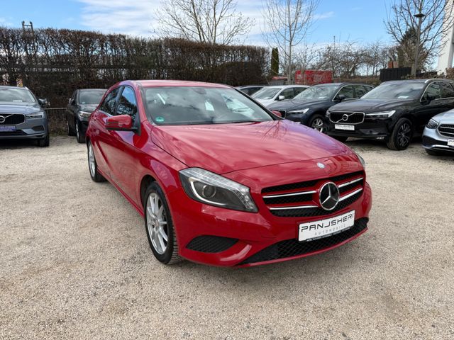 Mercedes-Benz A200 BlueEfficiency Aut. Bi-Xenon+Navi+LEDER