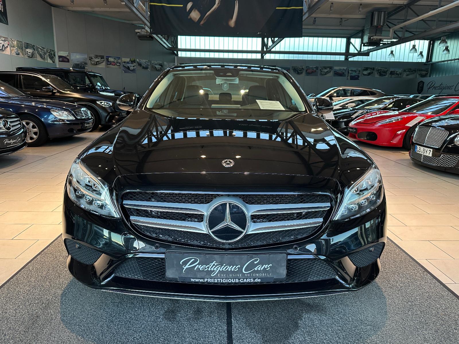 Mercedes-Benz C 200 Avantgarde Pano Comand LED Business 17´TOP