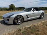 Mercedes-Benz SLS AMG 6.2 V8 Roadster nur 5 tkm wie neu  - silberne Mercedes-Benz SLS AMG