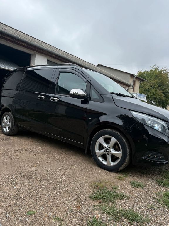 Image of Mercedes-Benz Vito