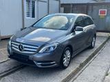 Mercedes-Benz B 200 *NEU TÜV* - Mercedes-Benz B 200 in Wuppertal