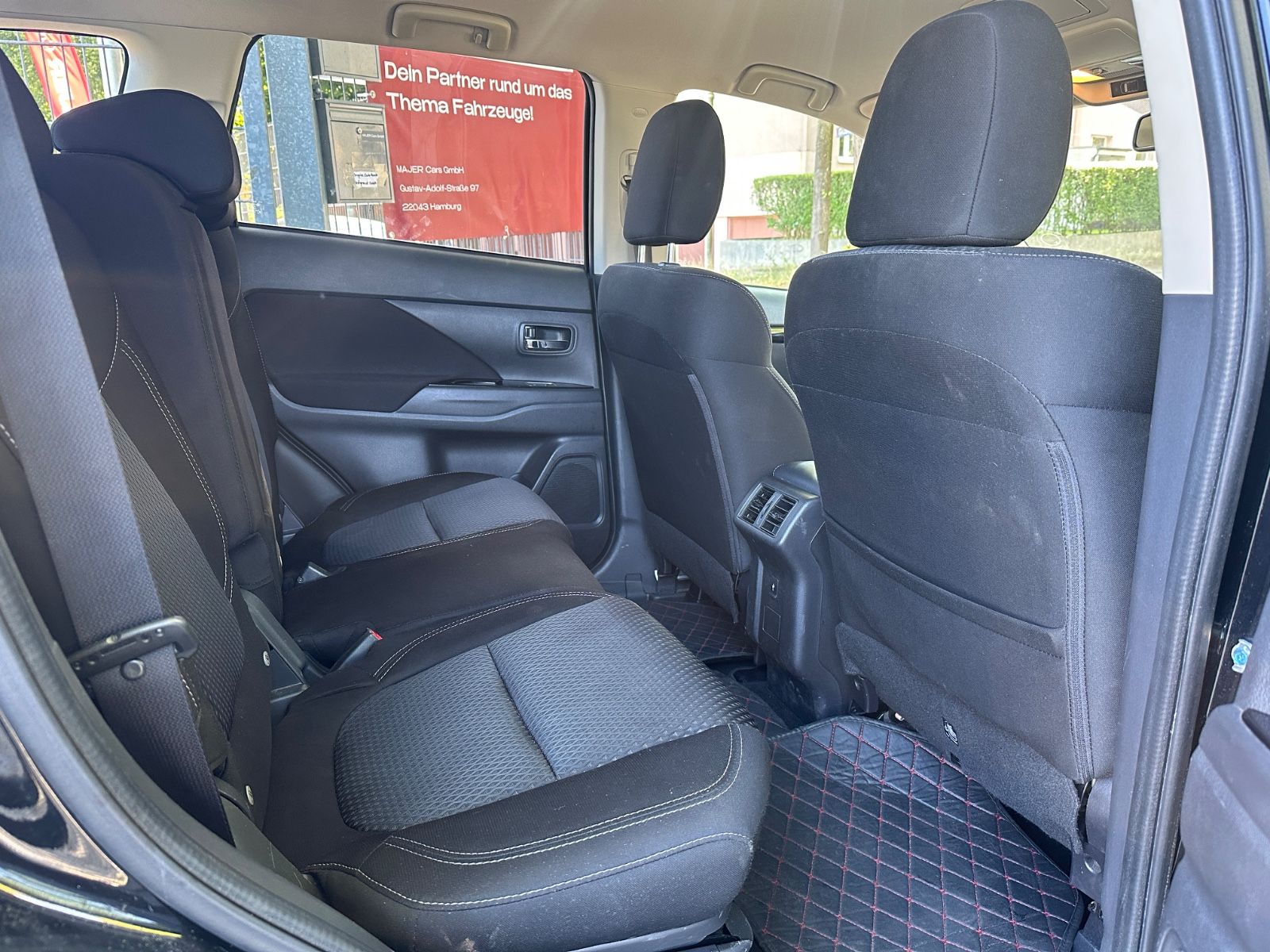 Fahrzeugabbildung Mitsubishi Outlander PHEV4WD*LED*TEMPO*CAM*PDC*SHZ