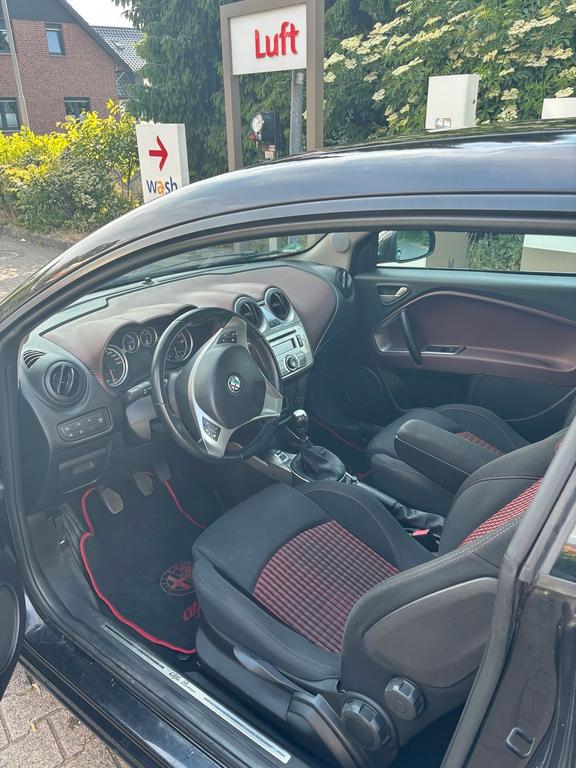 Alfa Romeo MiTo