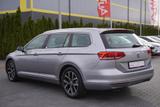 Volkswagen Passat Variant 1.5 TSI DSG LED Navi ACC AHK - VW Passat Variant Gebrauchtwagen in Berlin