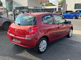 Renault Clio 1.2 16V III Authentique Klimaanlage/ZV/MFL - Renault Clio Gebrauchtwagen in Kassel
