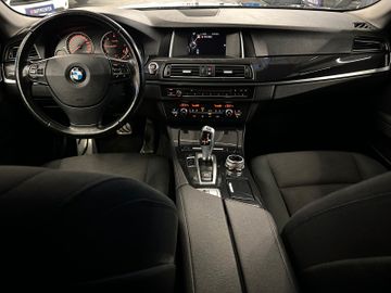 MYAUTOCENTER – Gebraucht- und Jahreswagen mit Werkstattservice in Pfaffenhofen BMW Limousine 520 d *BiXenon*Navi*Schiebedach*