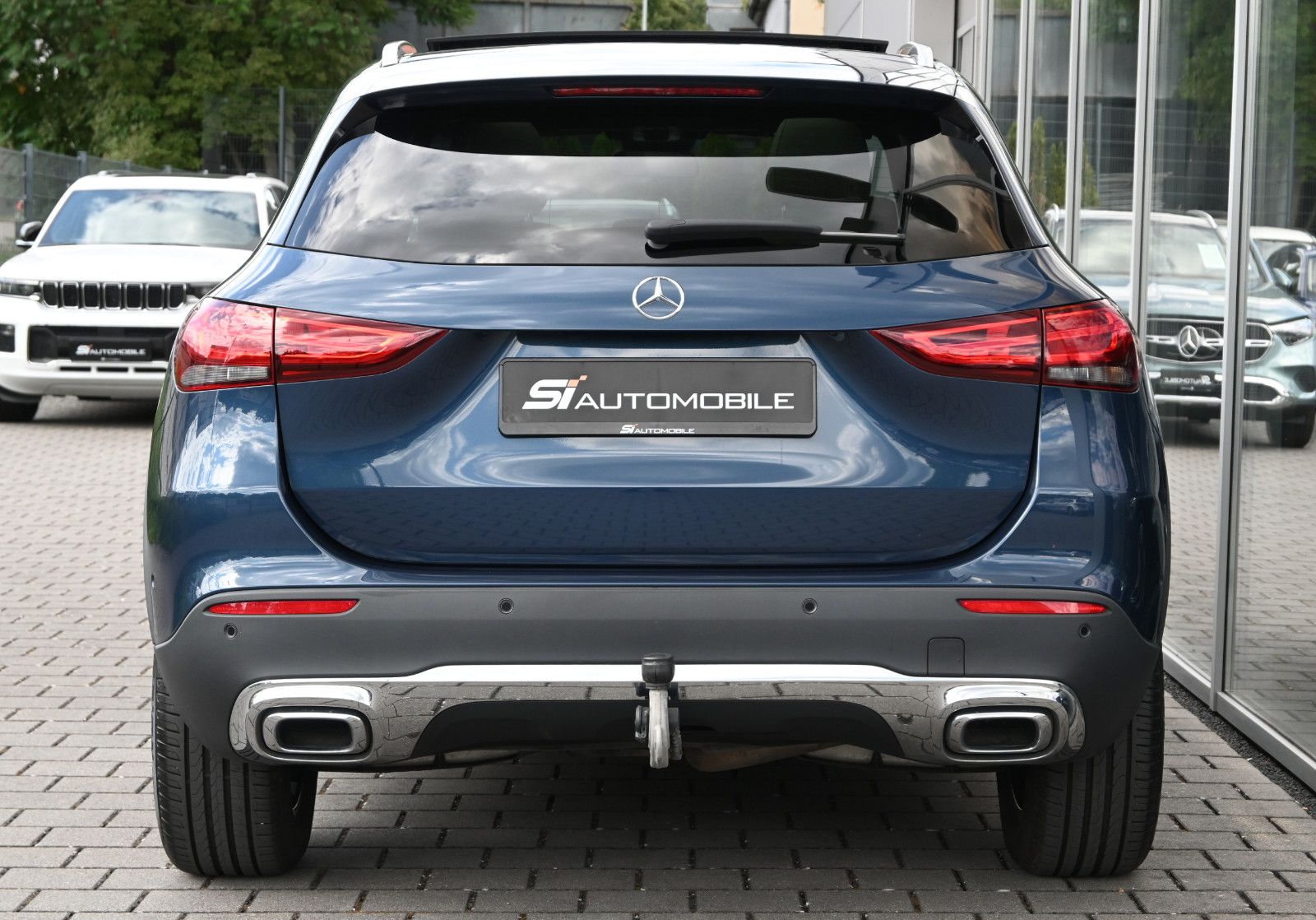 Fahrzeugabbildung Mercedes-Benz GLA 200 d 4MAT. Progressive °AHK°PANORAMA°