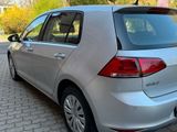 Volkswagen Golf VII Lim. Trendline BMT - Volkswagen Golf in Saarbrücken
