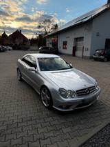 Mercedes-Benz MERCEDES CLK 220 CDI GRANDEDITION - Mercedes-Benz CLK 220 von privat