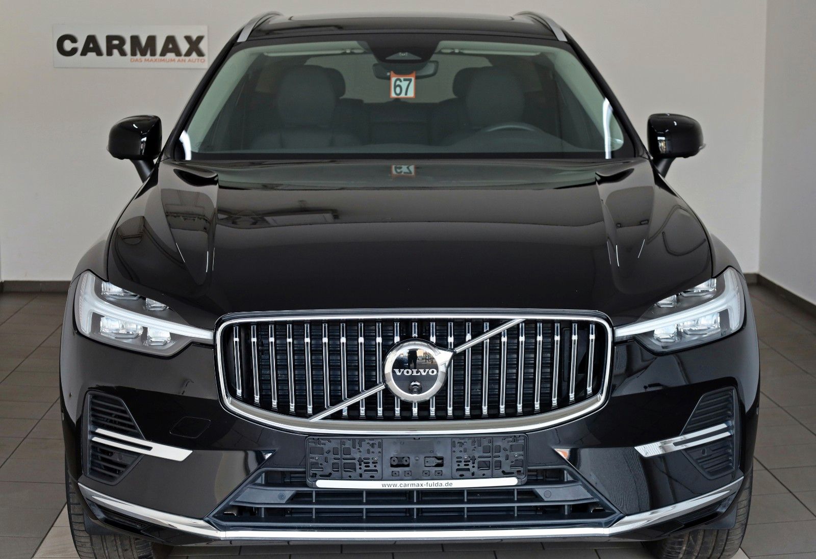 Fahrzeugabbildung Volvo XC60 T6 Recharge  AWD Leder,Navi,LED,Auto Pilot