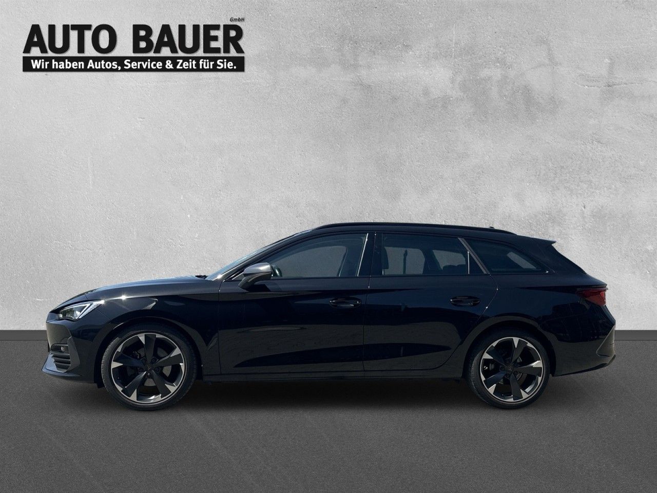 Fahrzeugabbildung CUPRA Leon Sportstourer 1.5 eTSI 150 PS DSG-1Hnd-Navi* - mit KI generiert/bearbeitet