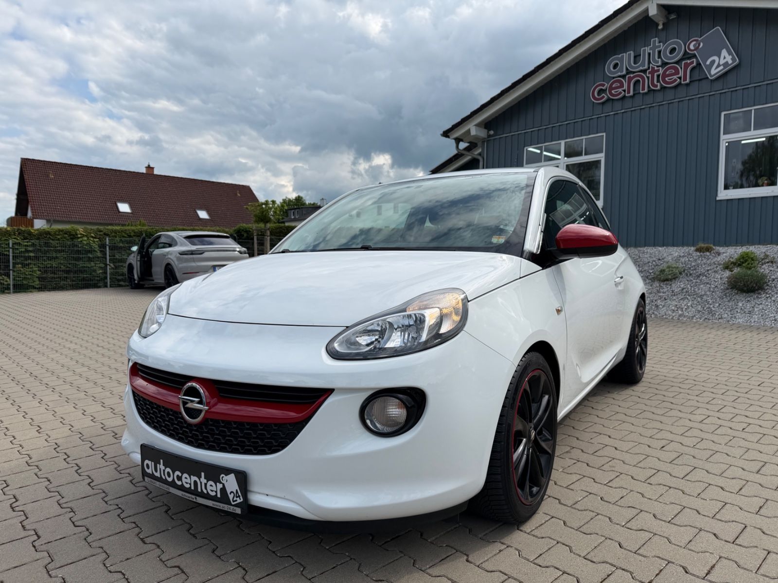 Fahrzeugabbildung Opel Adam 1.4i Jam°Klima°8-fach bereift°