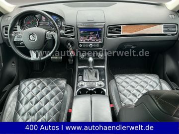 Volkswagen Touareg - 11