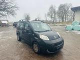 Citroën Nemo Multispace 1,3 HDI BJ-2012 KLIMA EURO 5 KAT - schwarze Citroën Nemo