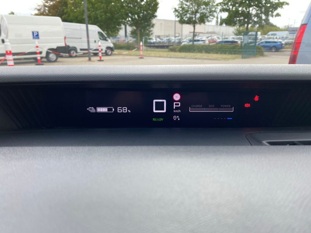 Fahrzeugabbildung Citroën e-C3 MAX *11 kW Lader*Cam*LED*17 Zoll*Navi*