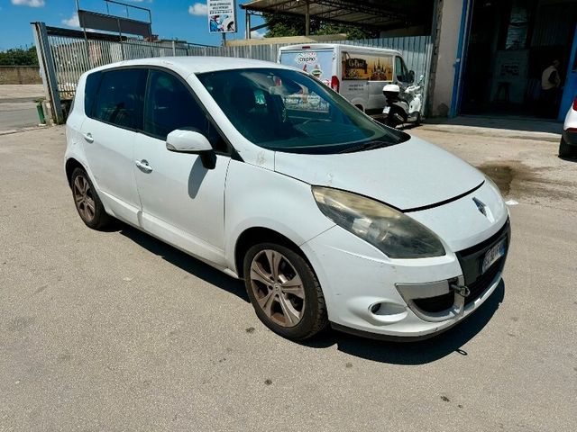 Renault Scenic Scénic X-Mod 1.5 dCi 110CV Luxe