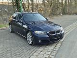 BMW 325i xDrive Automatik Limousine Scheckheft - BMW 325 in Wuppertal