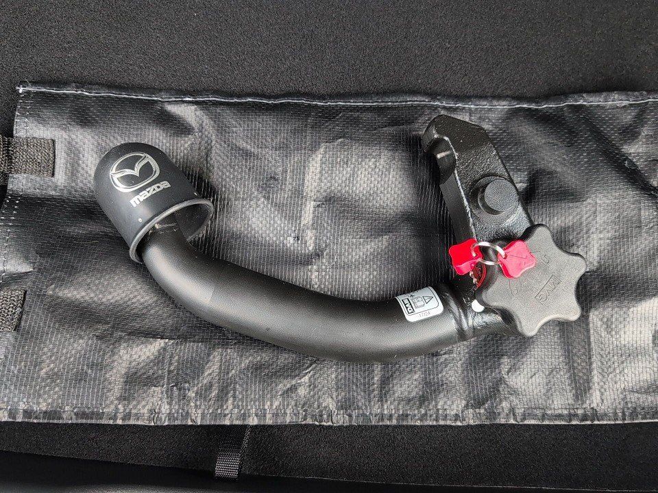 Fahrzeugabbildung Mazda CX-30 SKY-G 150 6AG HOMURA PREM-P AHK GARANTIE28