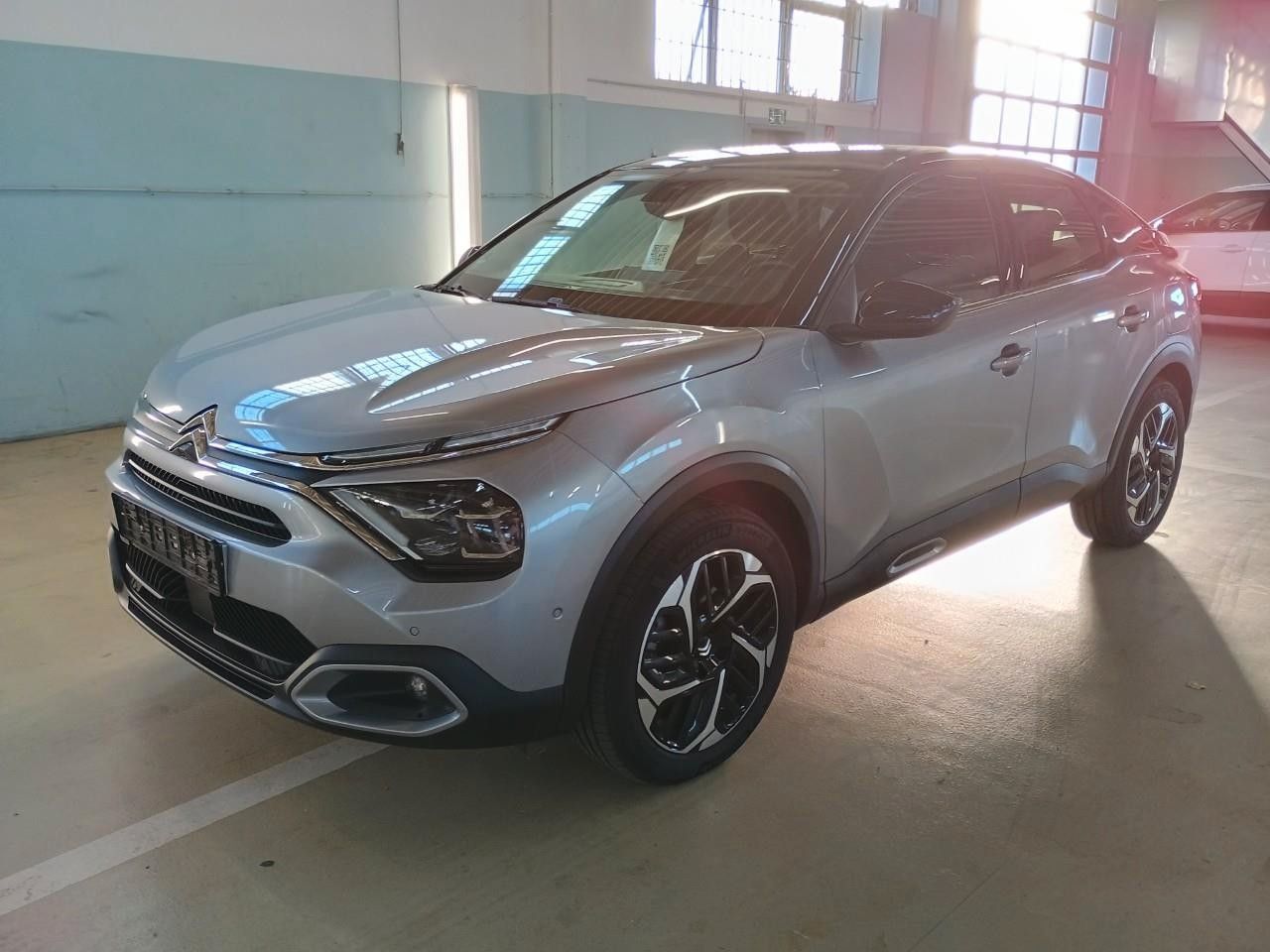 Fahrzeugabbildung Citroën C4 Lim. 1.2T MAX NAVI/LED/KAMERA/SPORT /VIRTU.