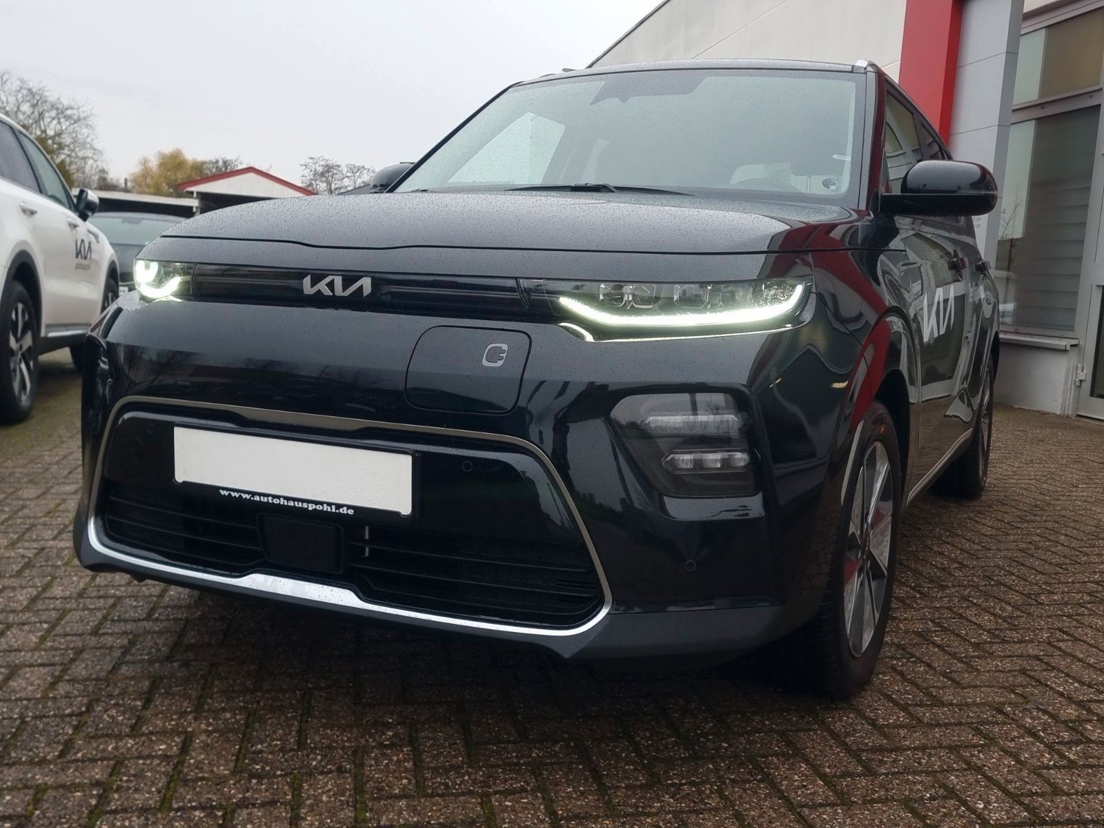 Fahrzeugabbildung Kia E-SOUL INSPIRATION WP SUV LED GD