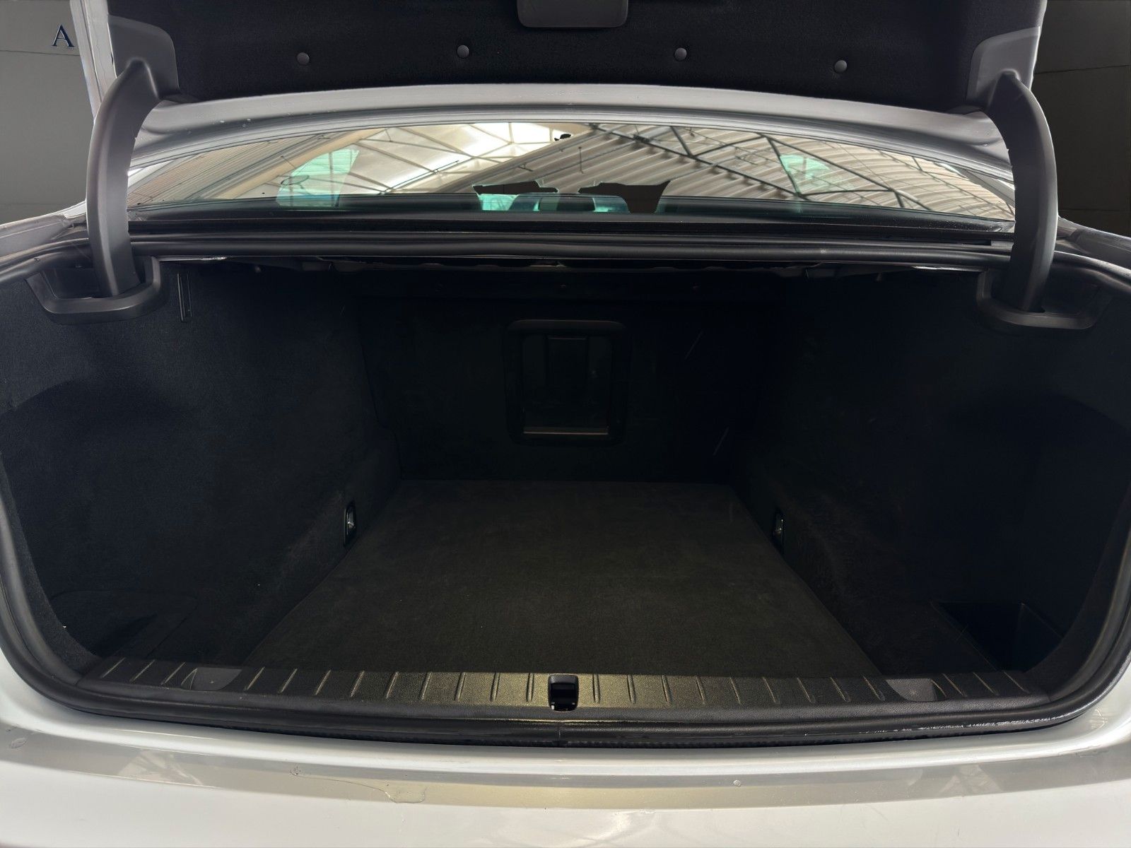 Fahrzeugabbildung BMW 730d 1.Hand /SoftClose/360°/Dig.Cock/4-Zonen