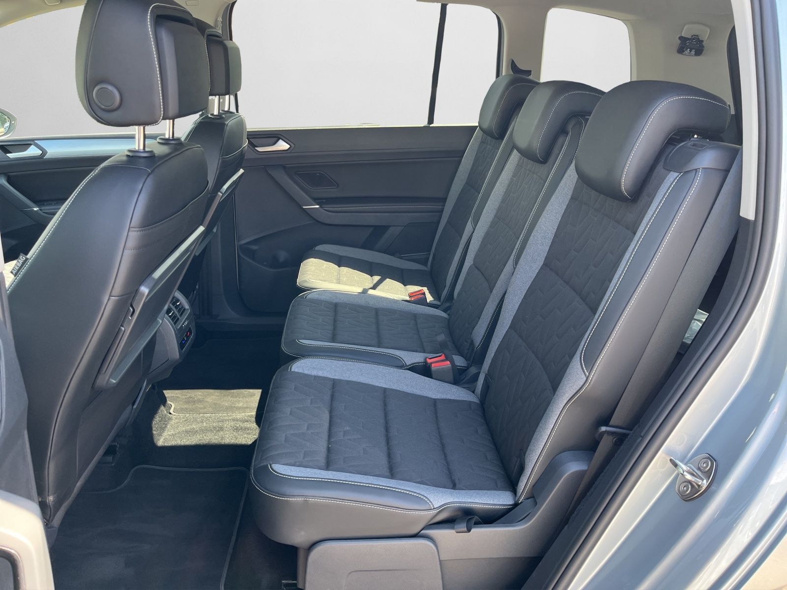 Volkswagen Touran - Bild 14