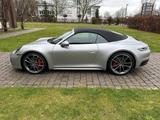 Porsche 992 Carrera 4S Cabriolet in GT silbermetallic