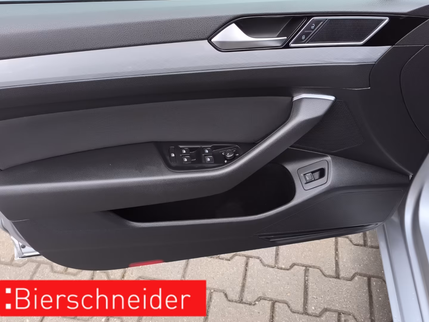 Volkswagen Passat 1.5 TSI DSG Business AHK ACC NAVI, миниатюра 11