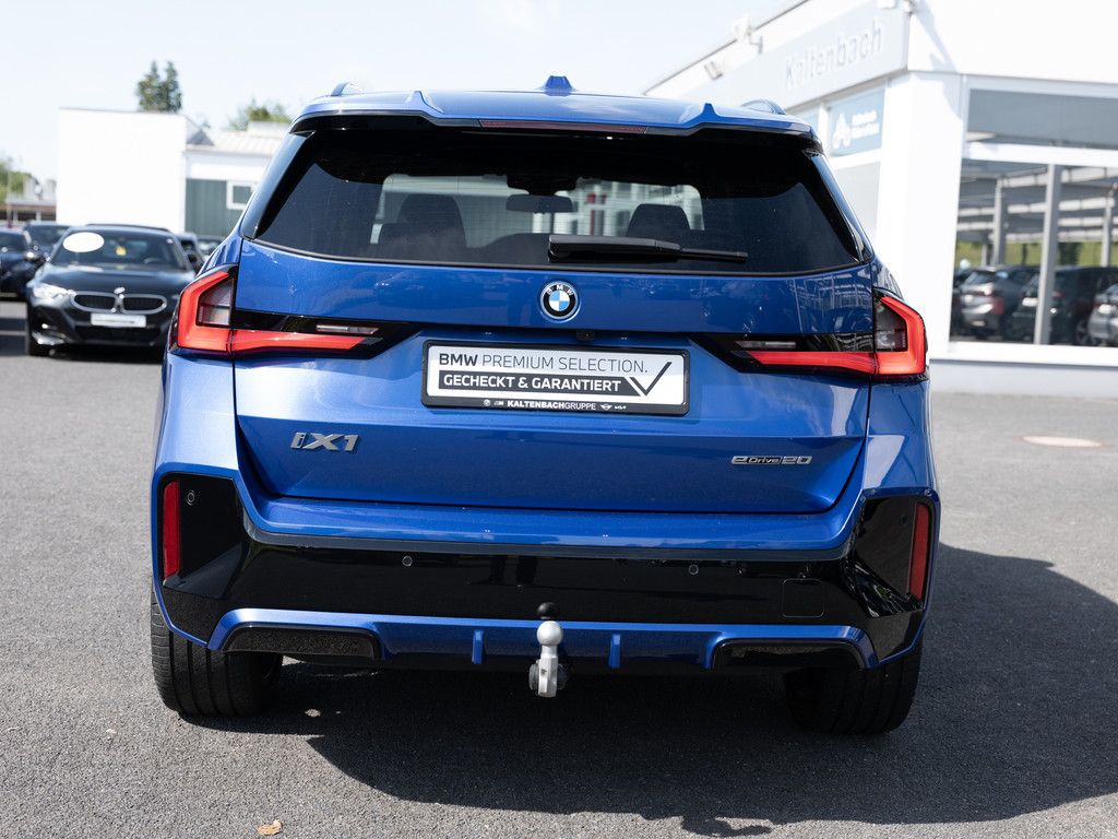 BMW iX1 - Bild 6