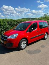 Peugeot Partner Tepee (Navi/Sitzh./Einparkh./Winterr.) - scheckheftgepflegte Peugeot Partner Tepee