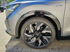 Fahrzeugabbildung Rafale 200 E-Tech Full Hybrid Esprit Alpine Pano