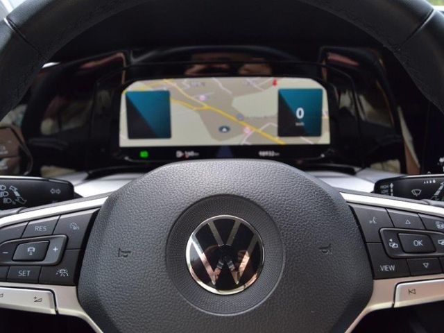 Golf VIII Variant 2.0 TDI Life LED/NAVI+VZE/BUSI