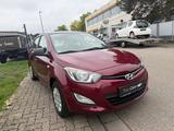 Hyundai i20 Trend 1.Hand Tuv bis 07.2027 1.Jahr Garantie - Hyundai i20 in Mannheim